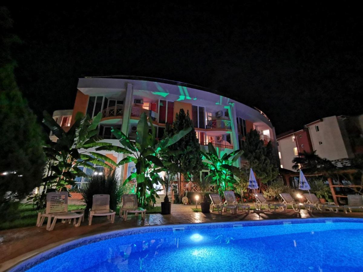 Copacabana Hotel Равда Екстер'єр фото