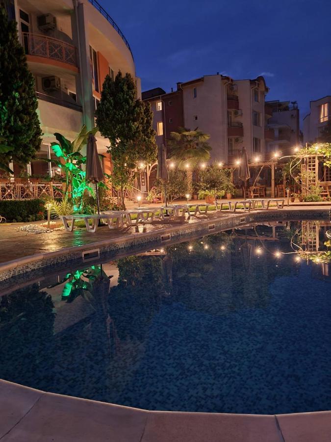 Copacabana Hotel Равда Екстер'єр фото