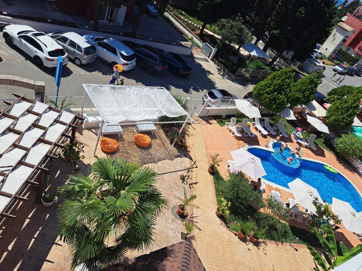Copacabana Hotel Равда Екстер'єр фото