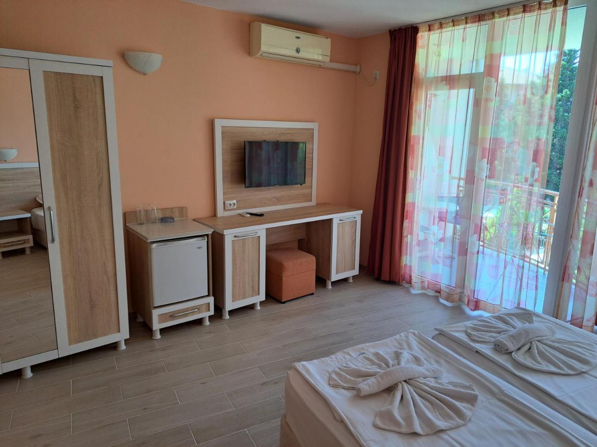 Copacabana Hotel Равда Екстер'єр фото
