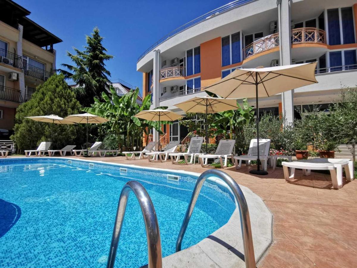 Copacabana Hotel Равда Екстер'єр фото