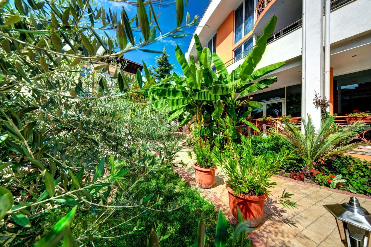 Copacabana Hotel Равда Екстер'єр фото