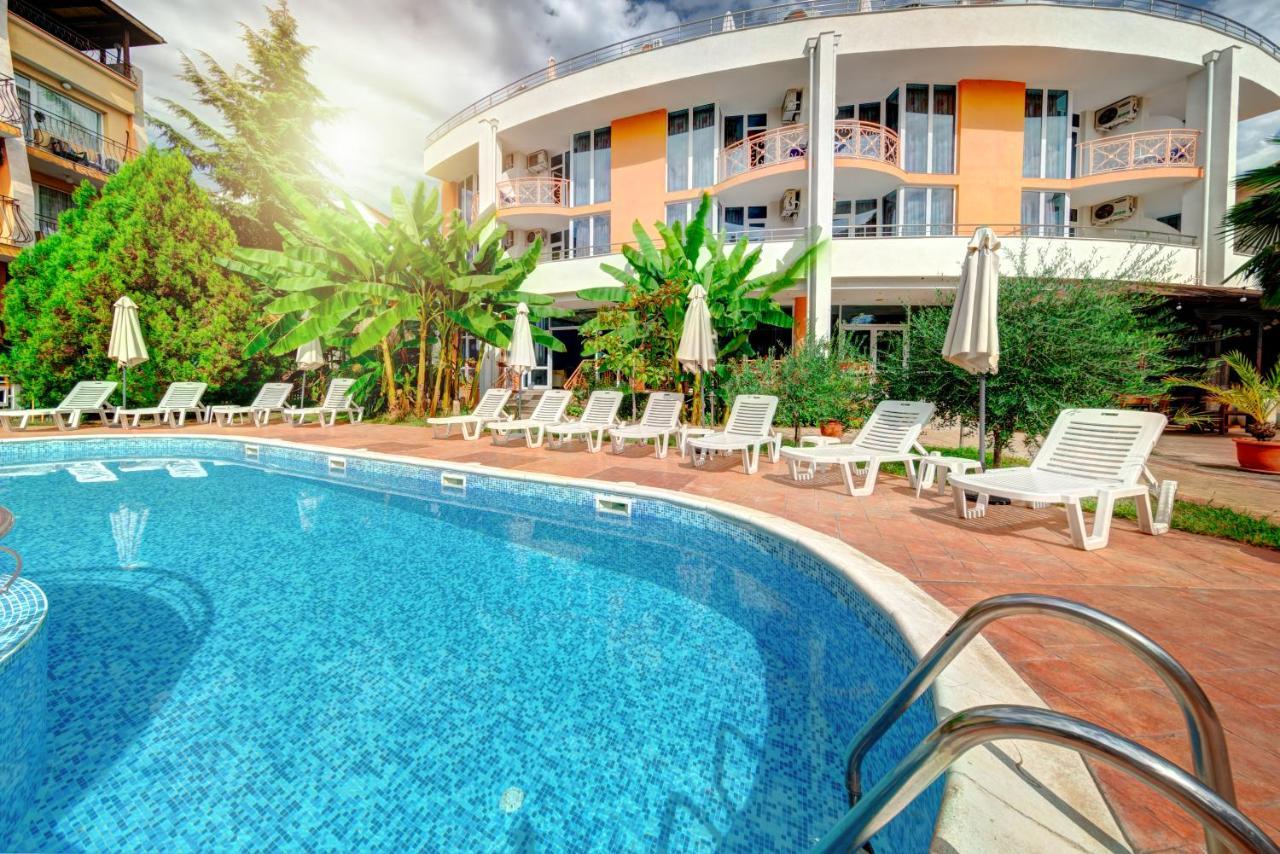 Copacabana Hotel Равда Екстер'єр фото